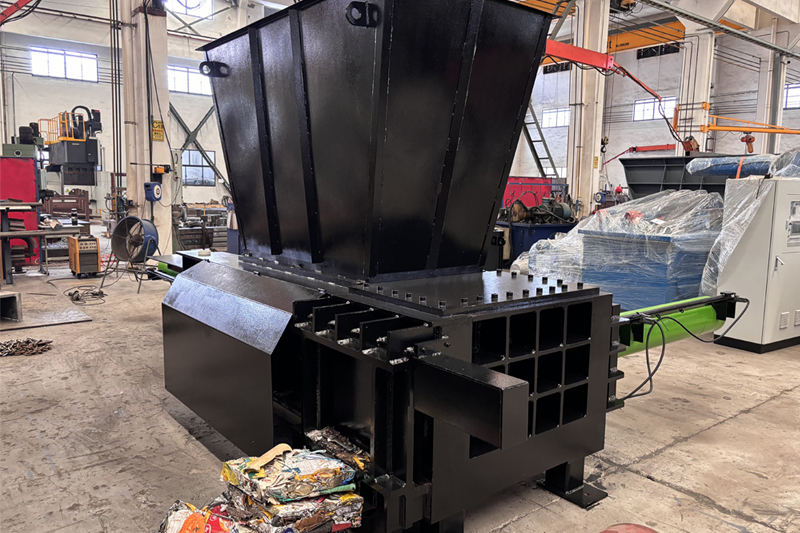 Scrap Baler Machine-02